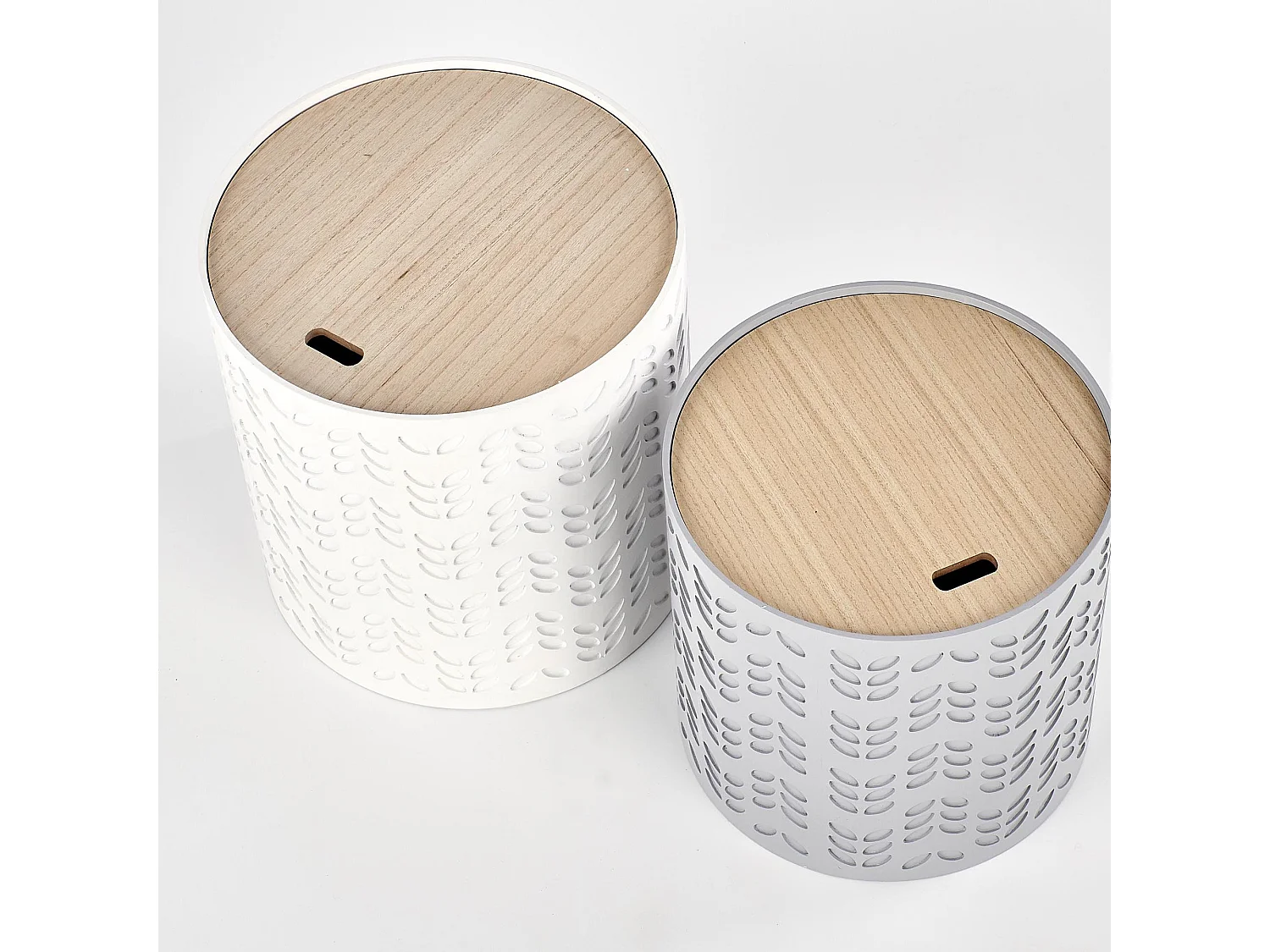 Ensemble de deux tables d'appoint avec espaces de rangement LAPETUS