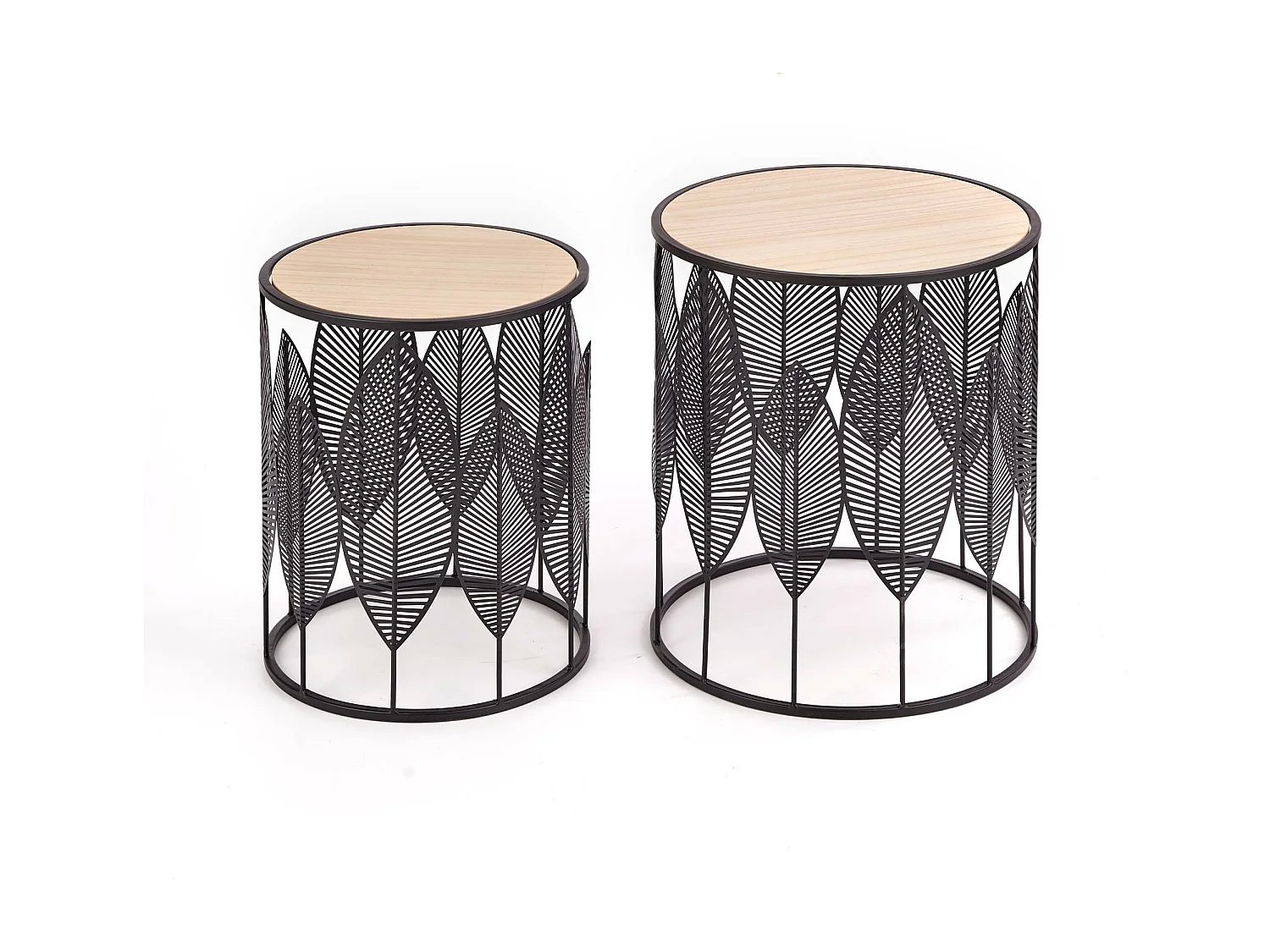 Set di due tavolini con piano rotondo e struttura in acciaio nero Plume