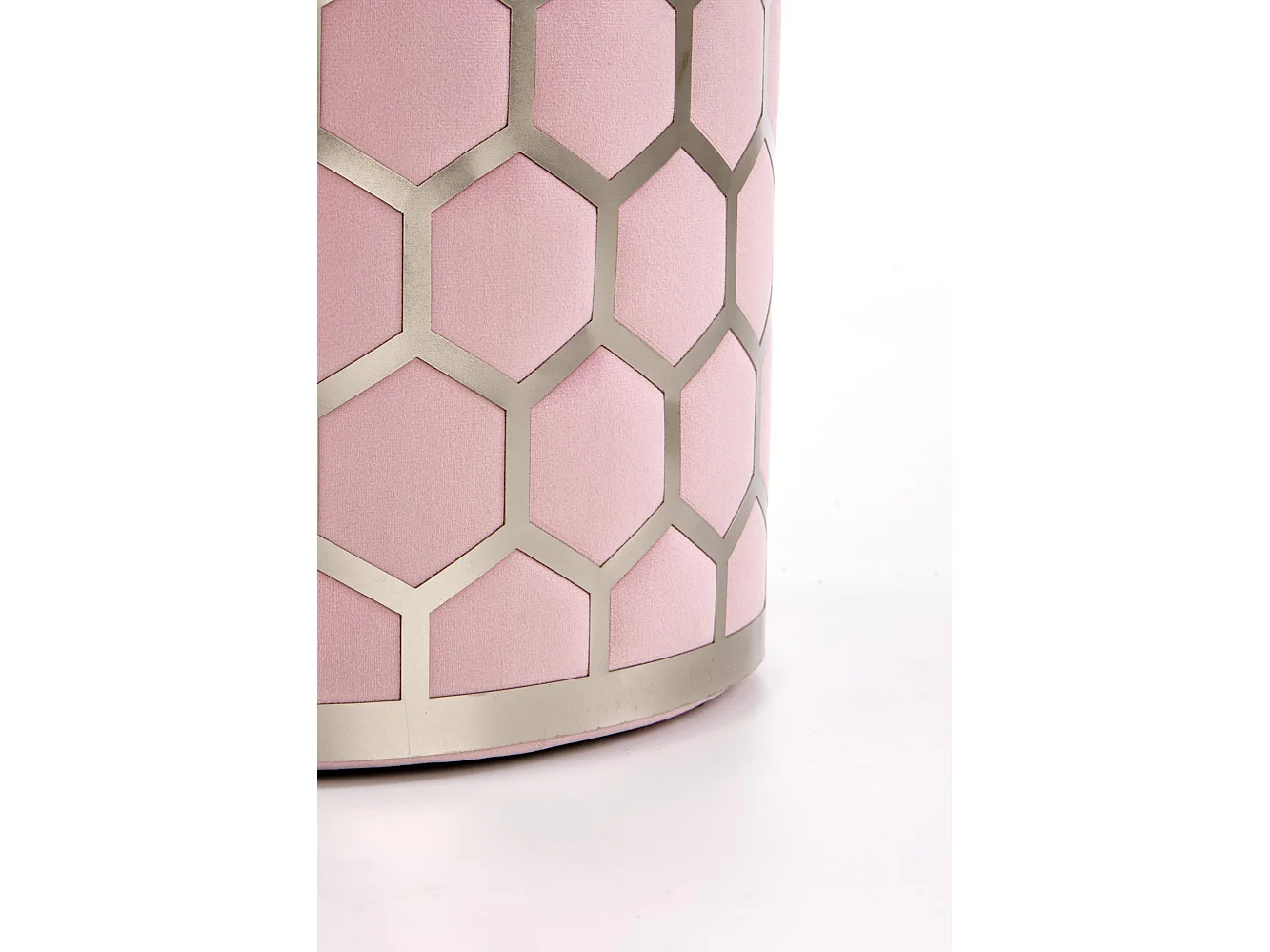 Pouf rond en velours rose avec motifs géométriques DINA