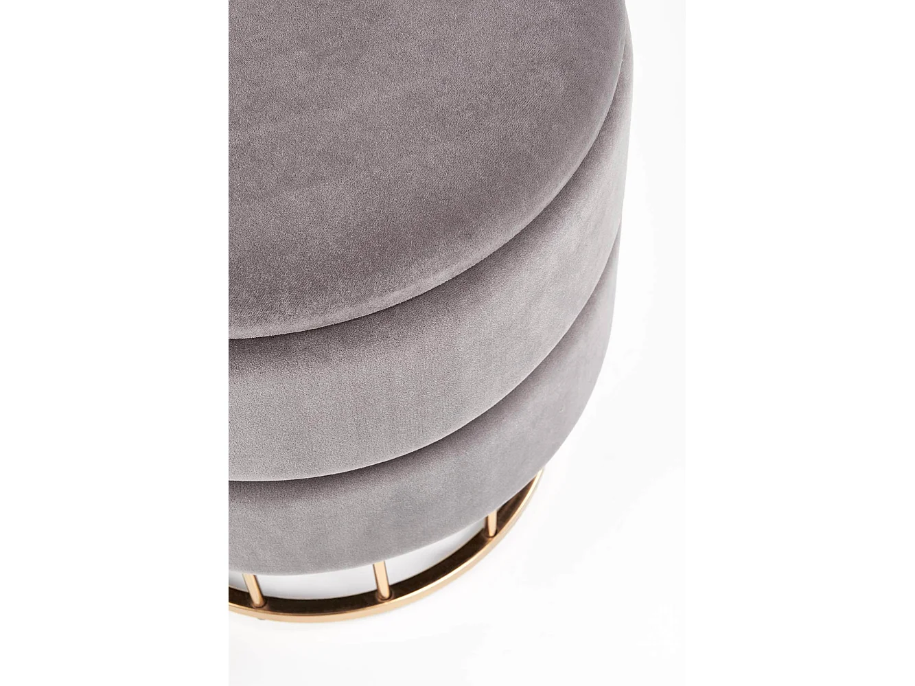 Pouf en velours gris avec coffre de rangement et base en métal doré CHEST