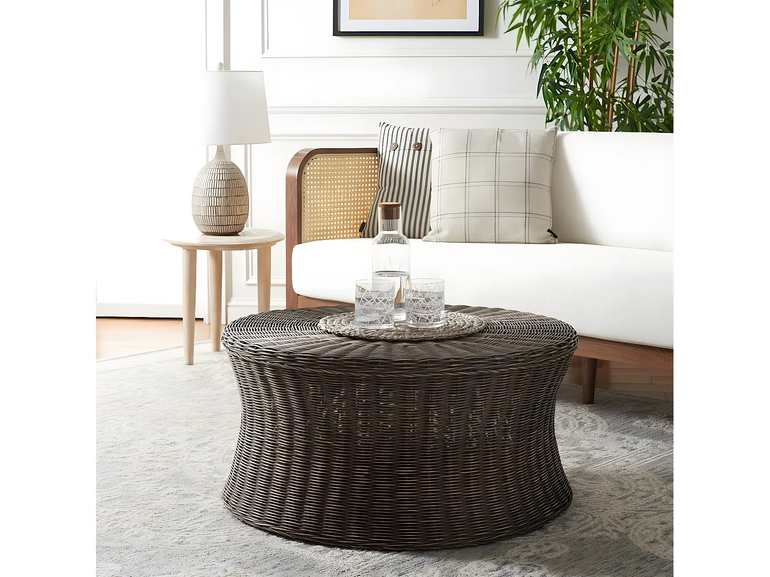 Table d'appoint Marron 83 X 83 X 39.87 cm - Daphne