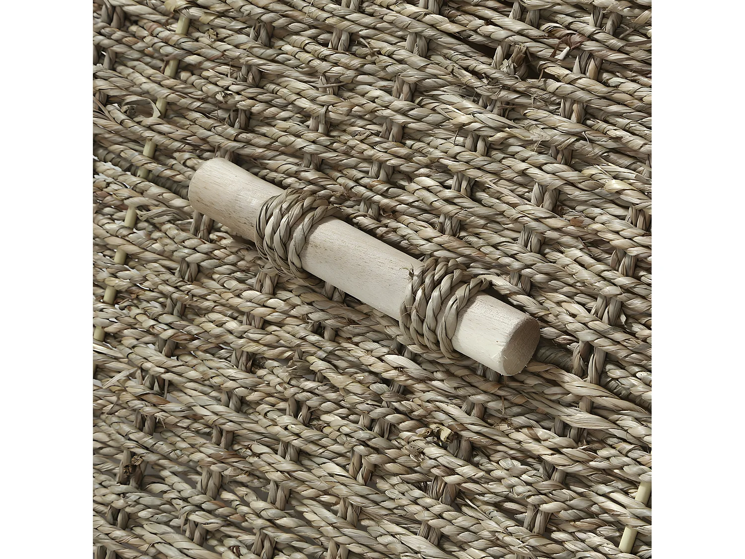 Faltbare Truhe aus Seegras mit Deckel