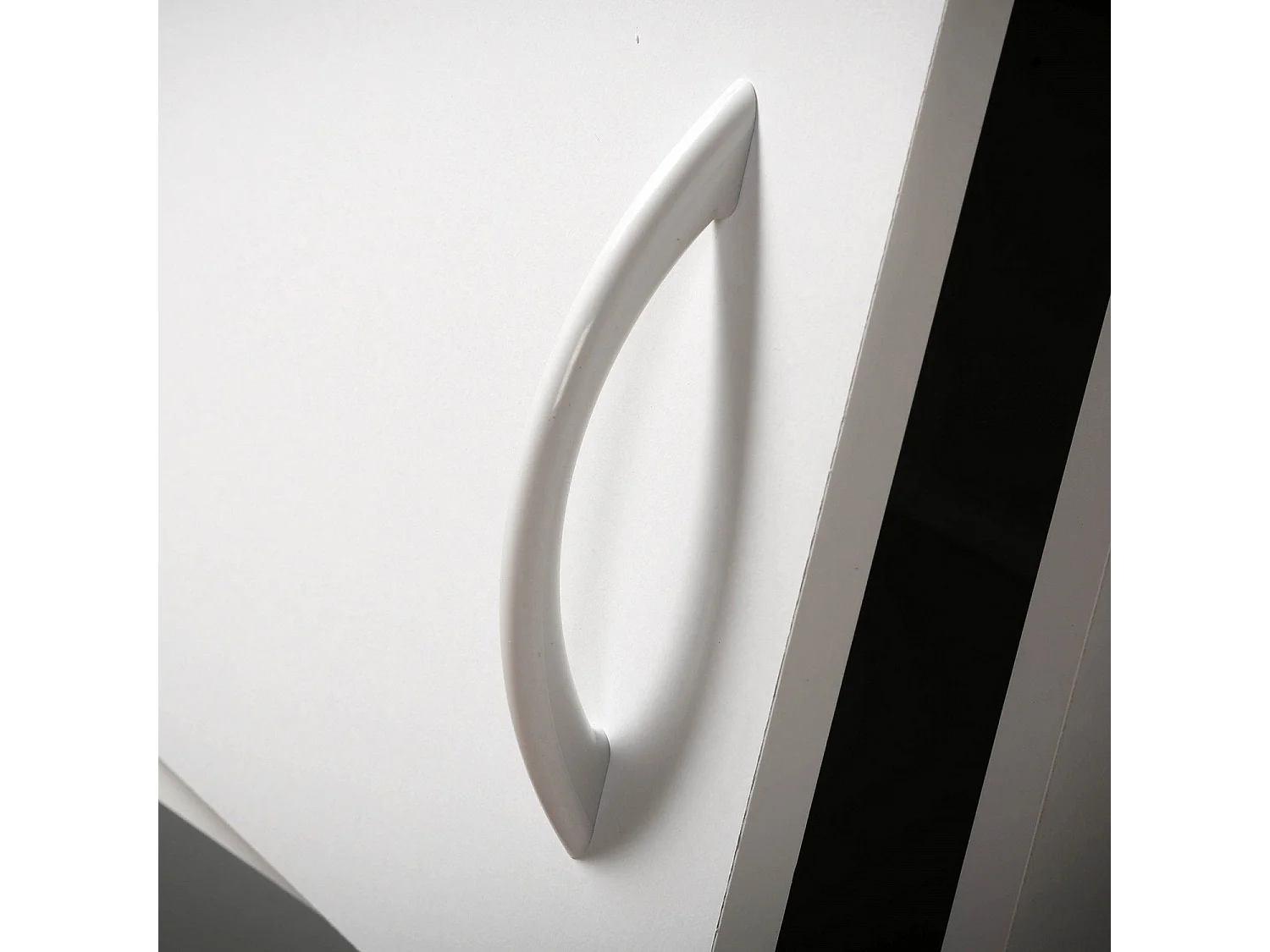 Etagère de rangement 6 cases 2 portes