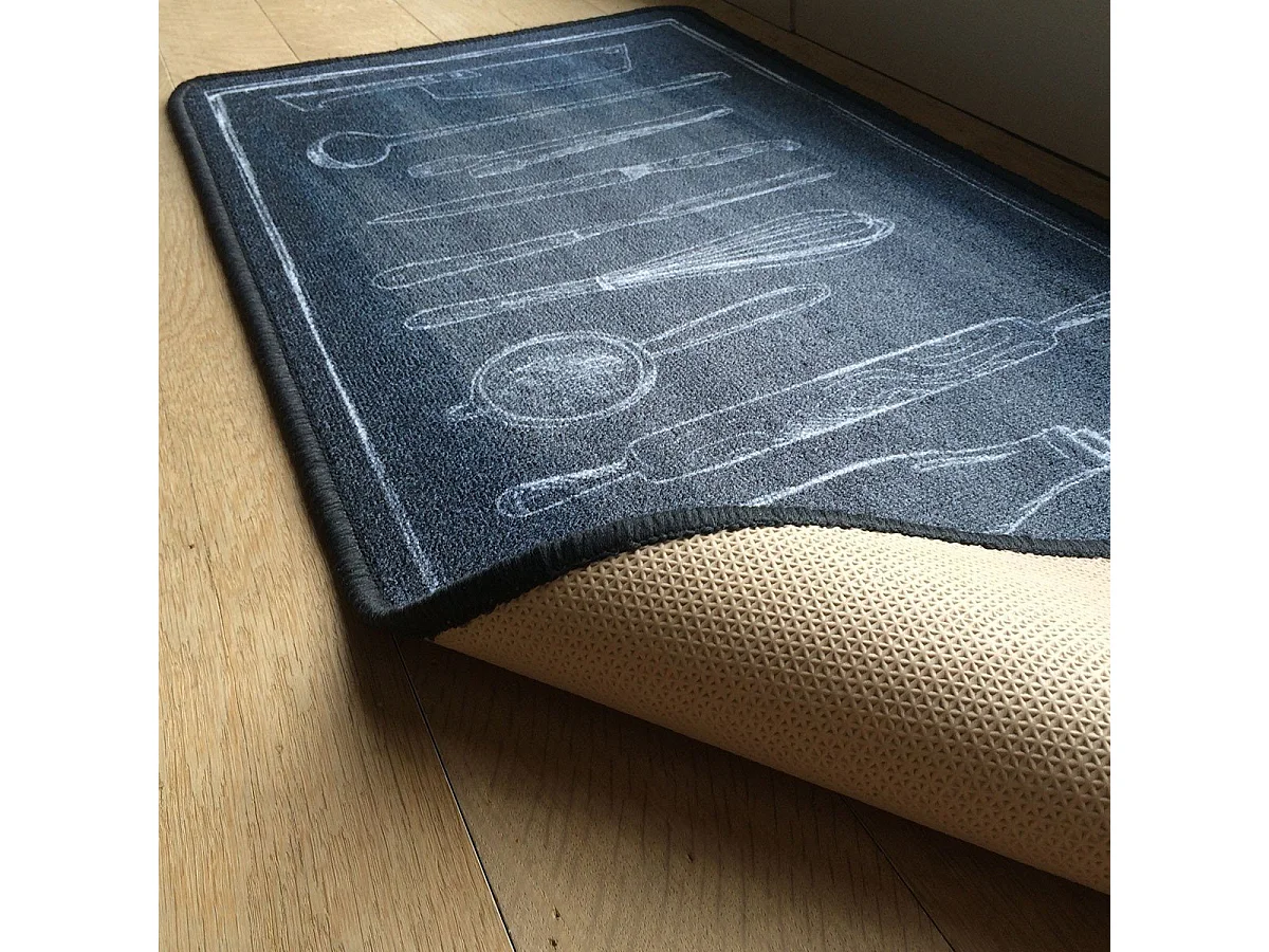 Tapis de cuisine noir motif couverts