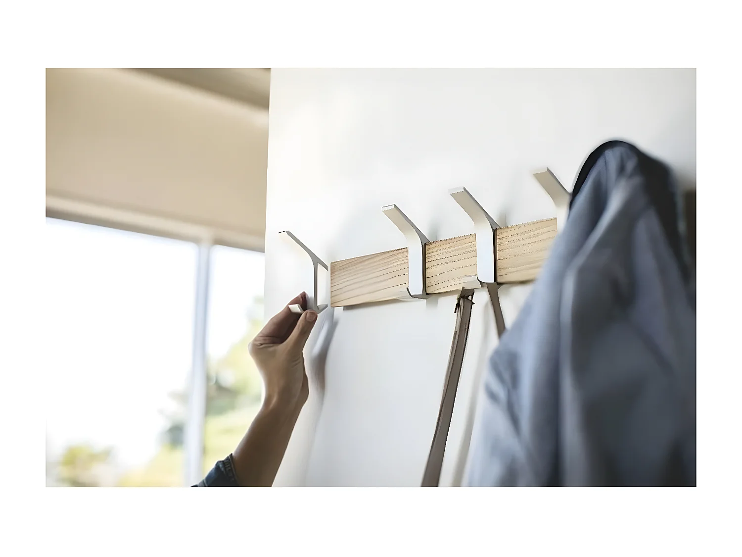 Porte manteaux mural 5 crochets en frêne