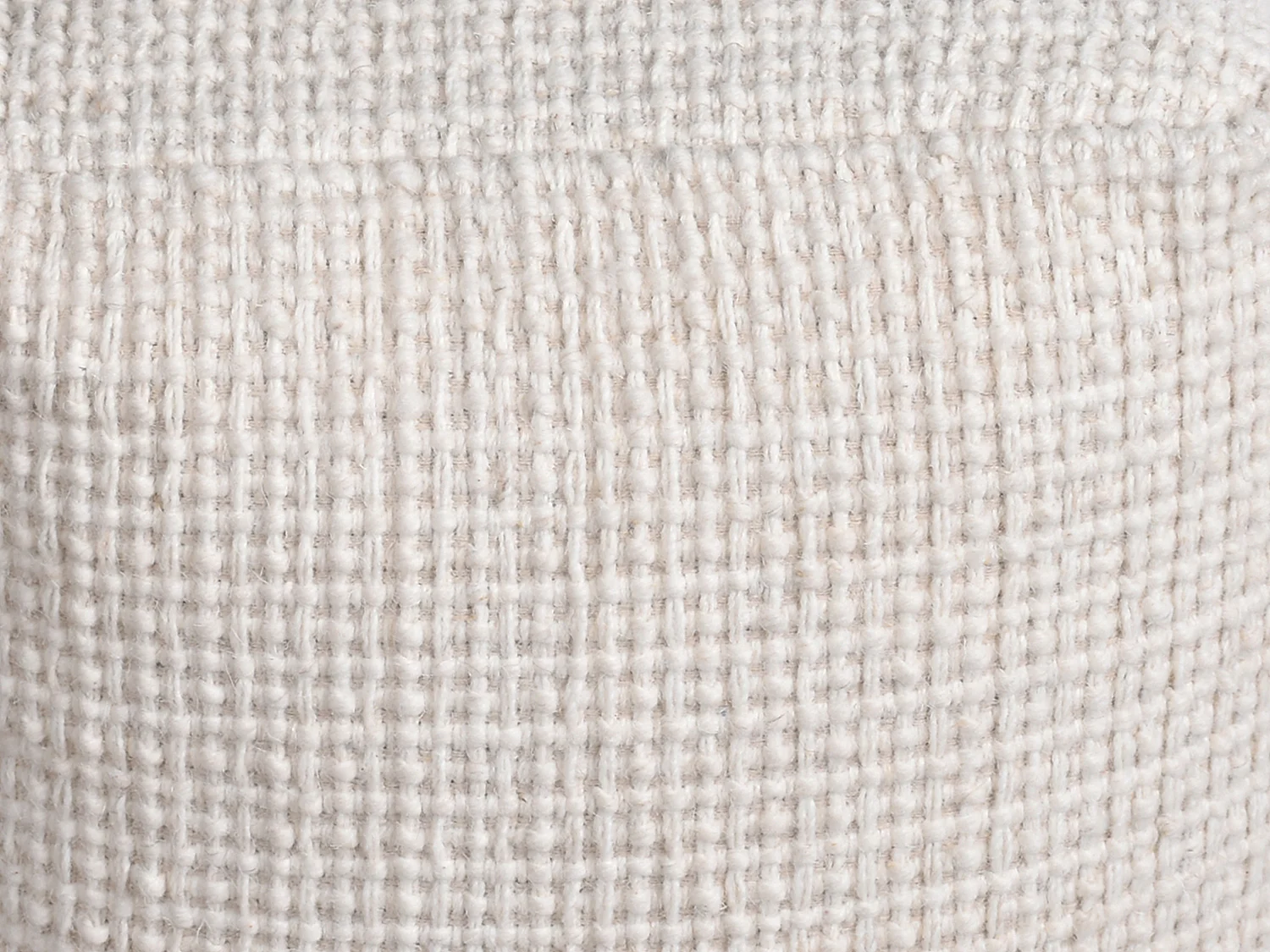 Puf kwadratowy z wełny w kolorze kości słoniowej - LABERDEN