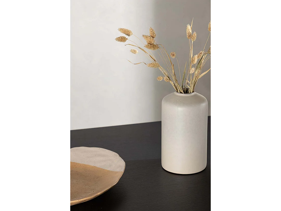 Vail eetkamertafel 100x200cm zwart.