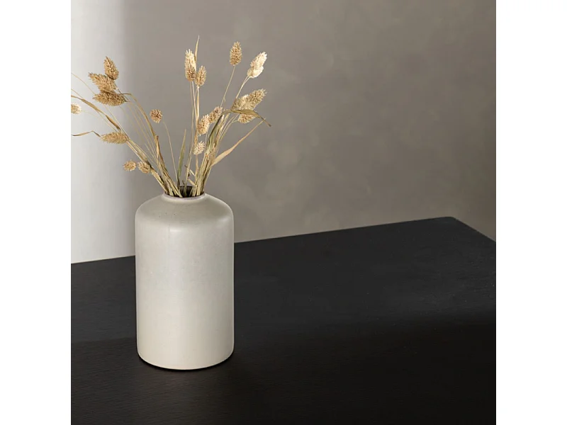 Vail eetkamertafel 100x200cm zwart.