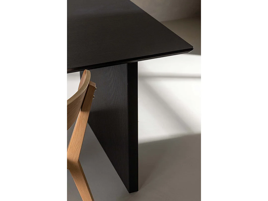 Vail table de salle à manger 100x200cm noir.