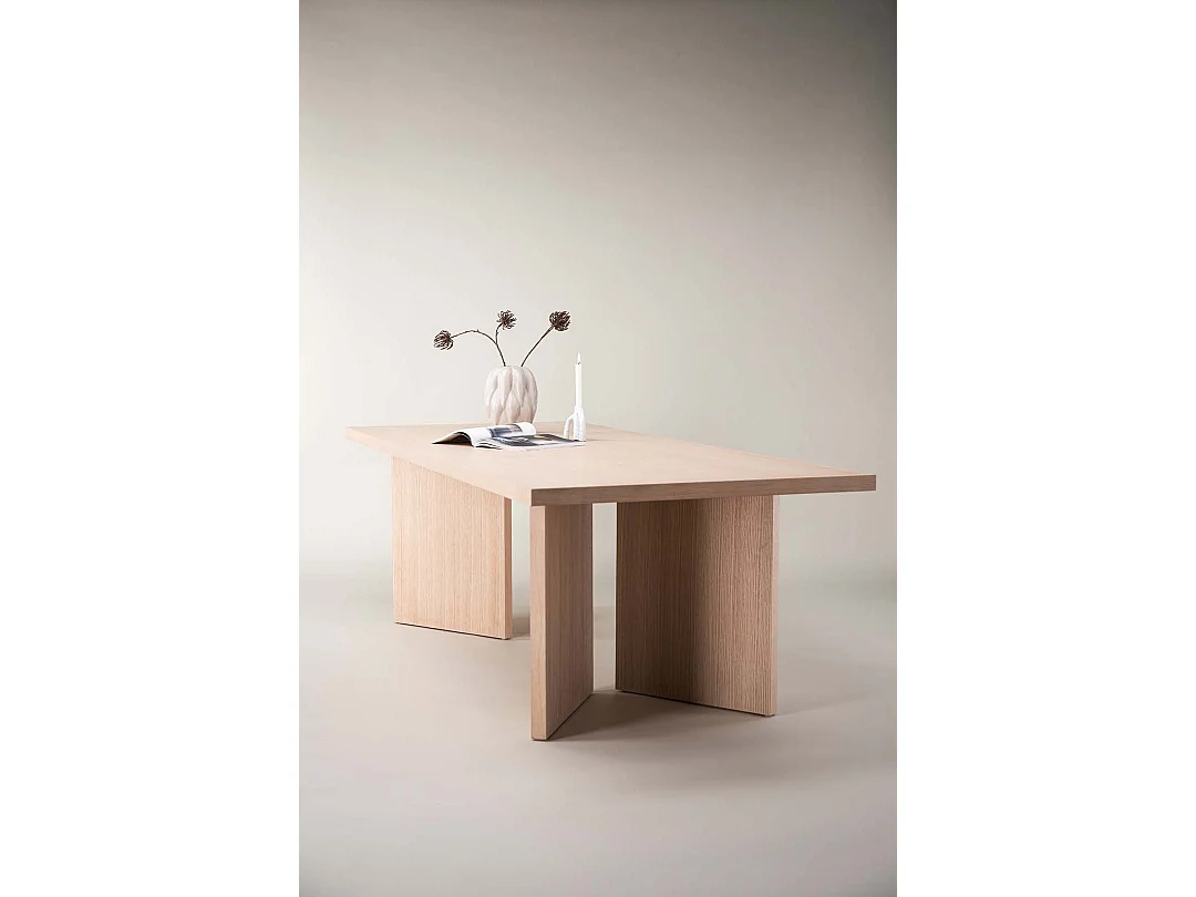 Table à Manger Design "Bassholmen" 240cm Naturel