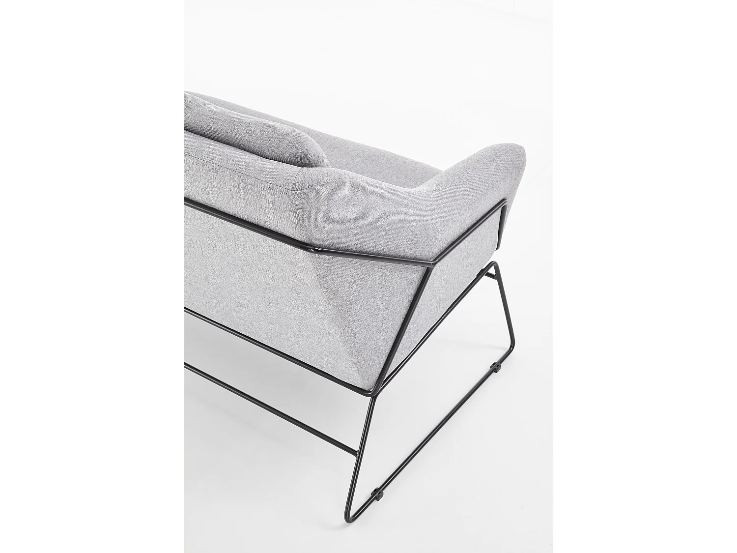 Divano comfort in tessuto e metallo grigio May