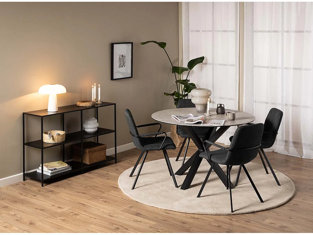 Selina chaise de salle à manger avec accoudoirs gris.