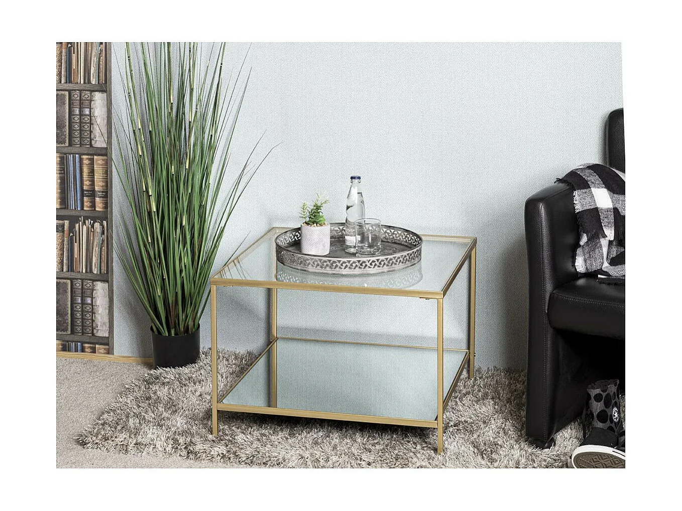 Table d'Appoint Carrée Design "Timana" 60cm Or