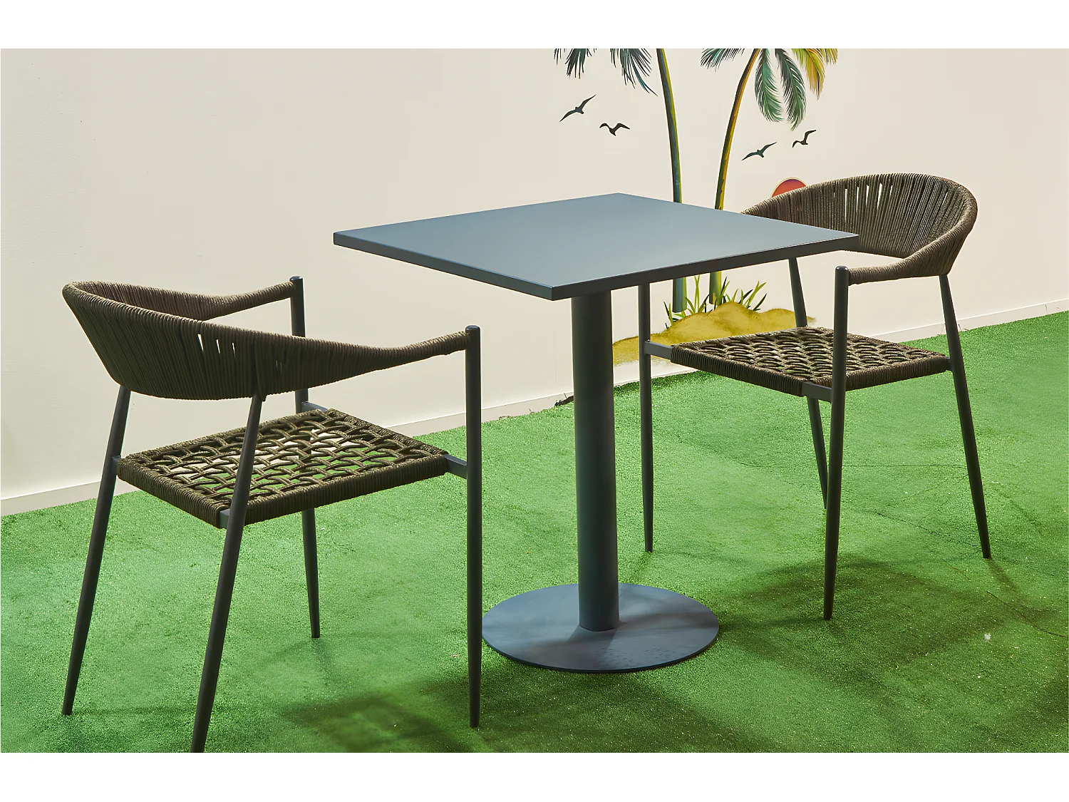 Table carrée en métal coloris gris anthracite - L. 70  x P. 70  x H. 73 cm