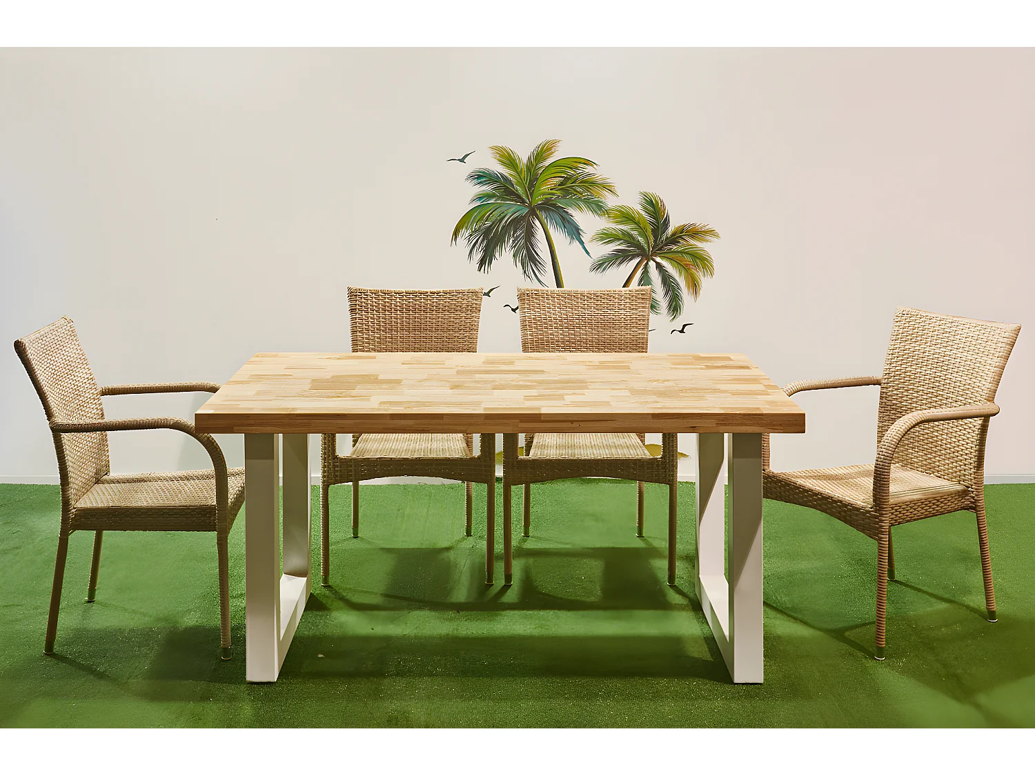 Table à manger rectangulaire coloris chêne nordique, pieds en métal blanc