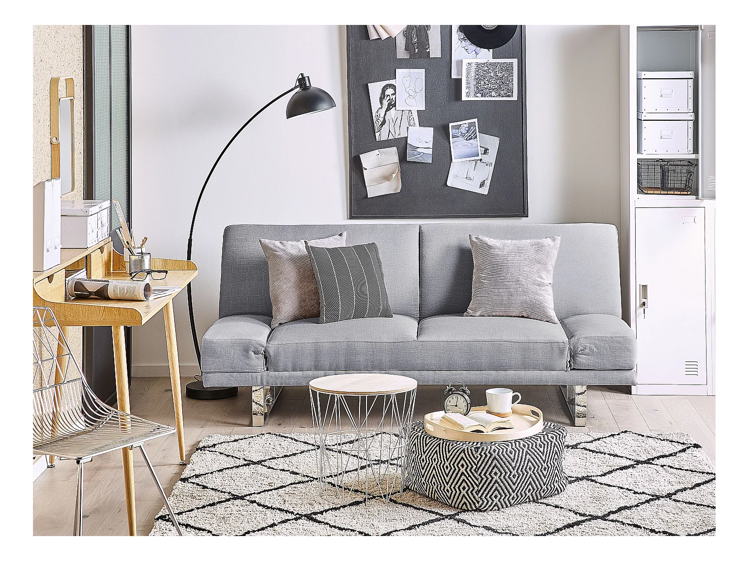 Schlafsofa hellgrau Polsterbezug verstellbare Armlehnen skandinavisch York