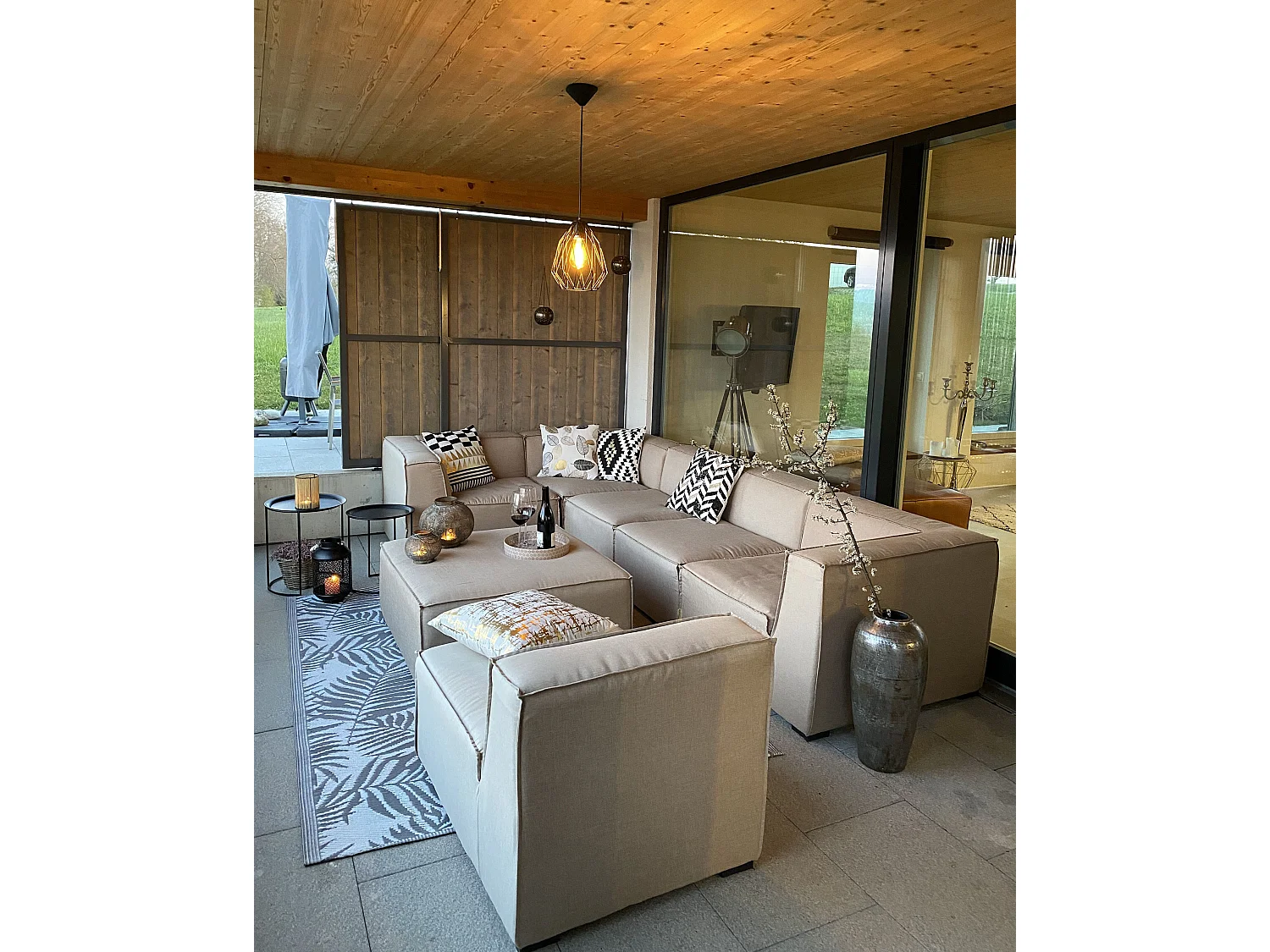 Canapé d'angle de jardin avec ottoman 7 places AREZZO Côté gauche Beige