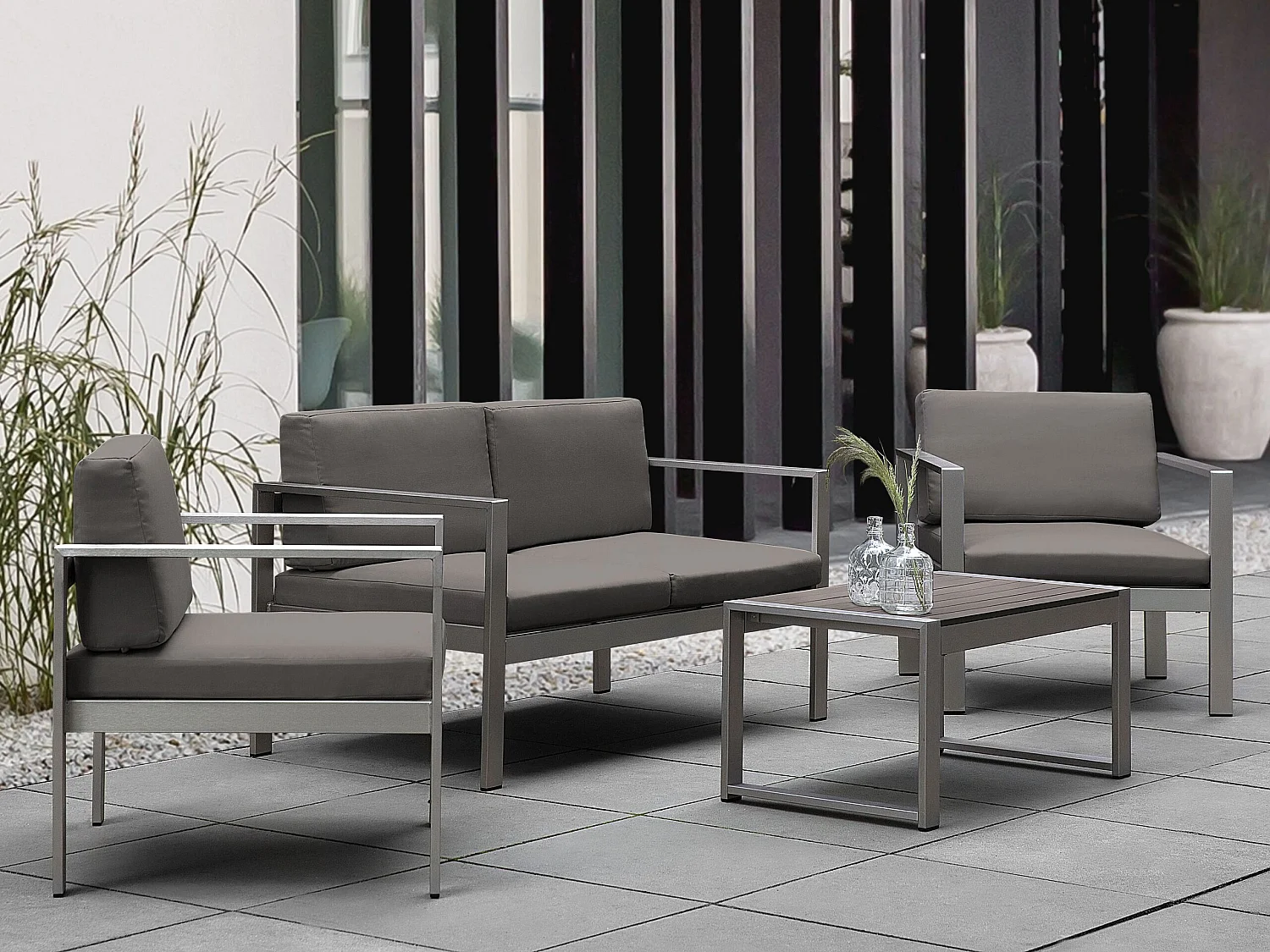 Lounge Set mit Tisch 4-Sitzer SALERNO Metall Dunkelgrau