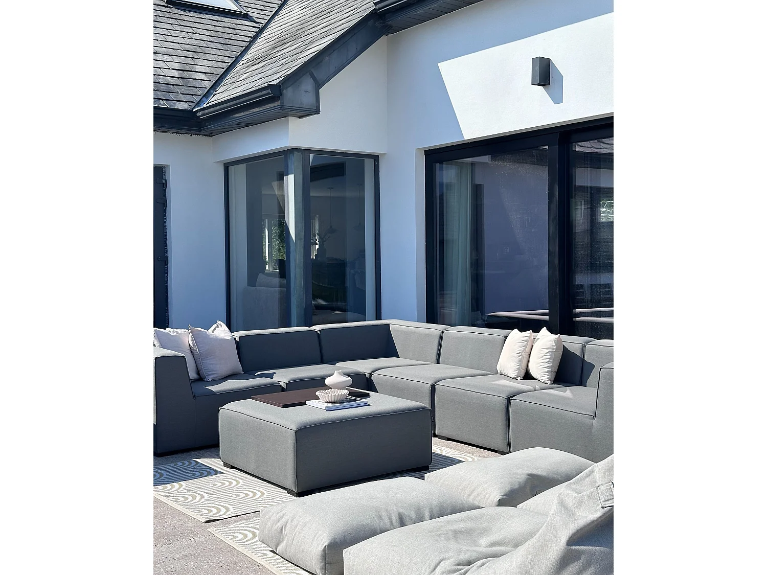 Garten Ecksofa mit Ottomane 7-Sitzer AREZZO linksseitig modular Grau