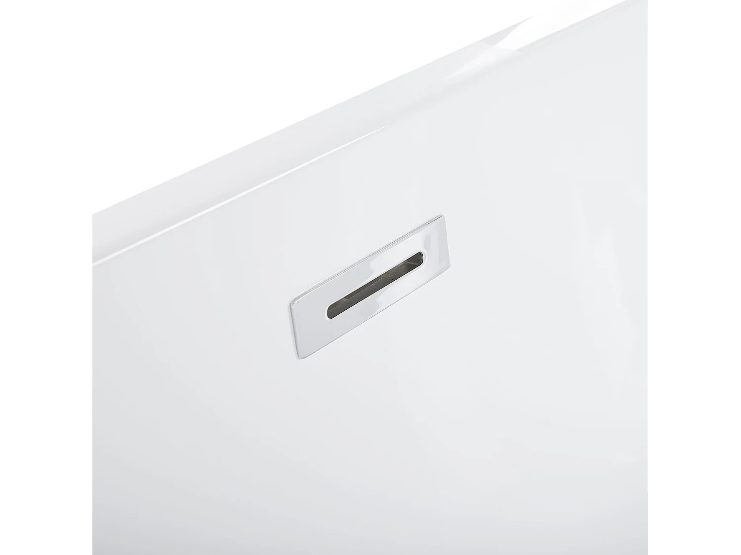 Moderne, freistehende Badewanne Sanitäracryl oval schwarz 160 x 75 cm Nevis