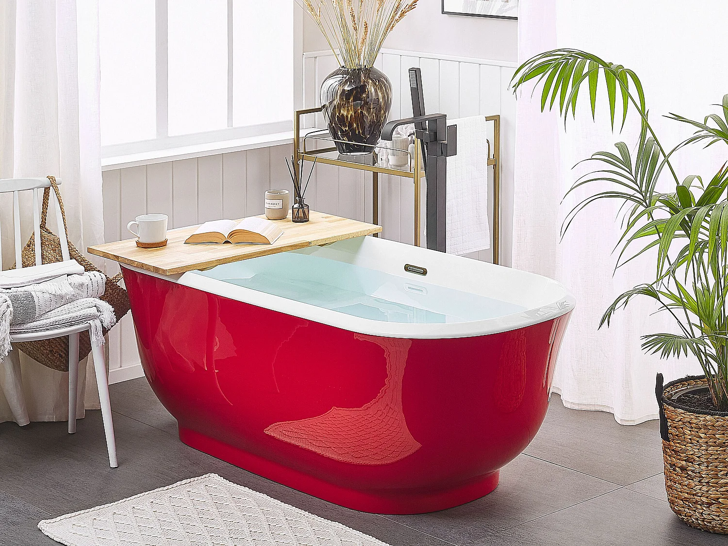 Badewanne freistehend oval rot in römischem Stil 170 x 77 cm Tesoro