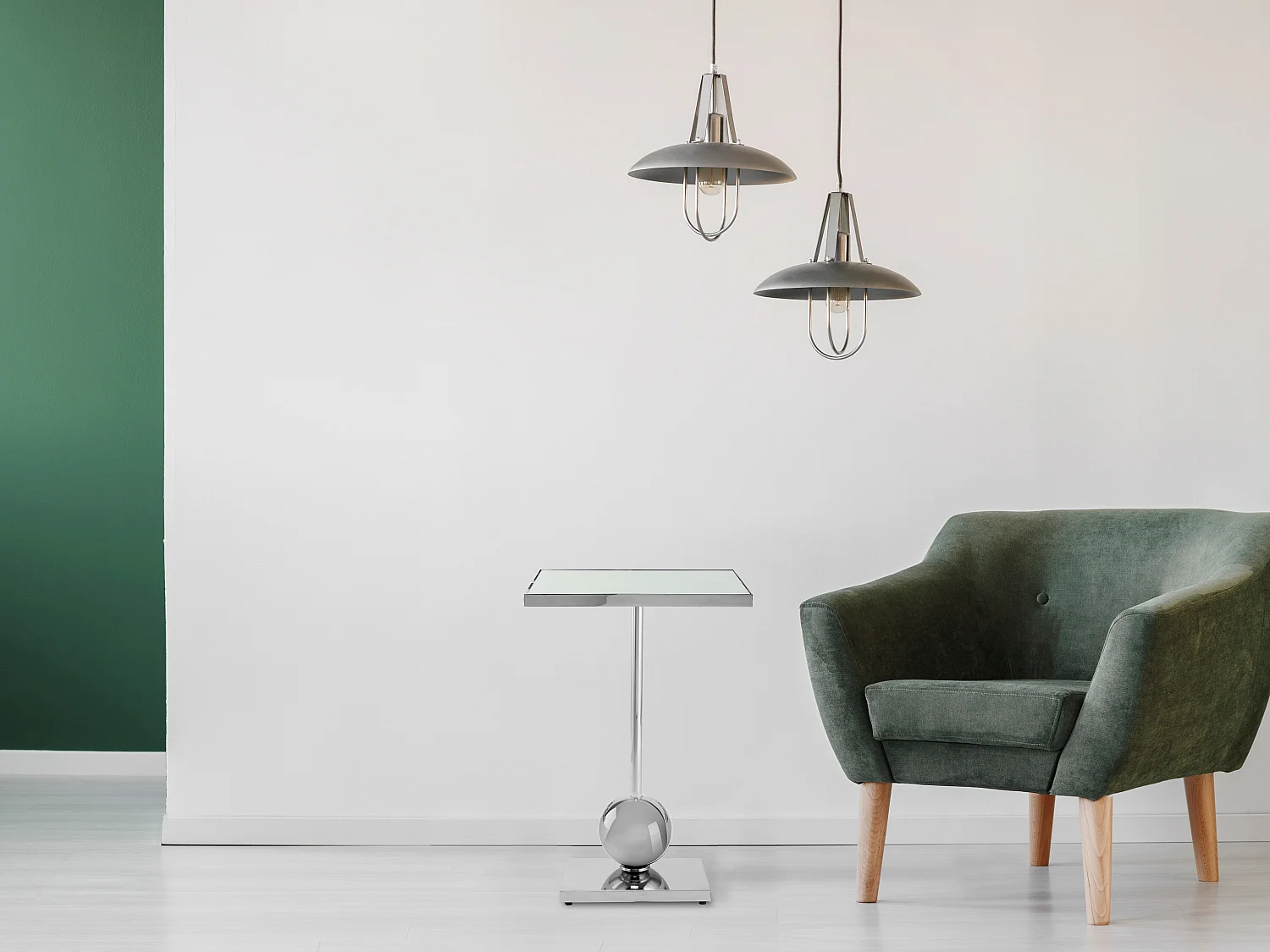 Table d'Appoint Design "Leva" 62cm Argent