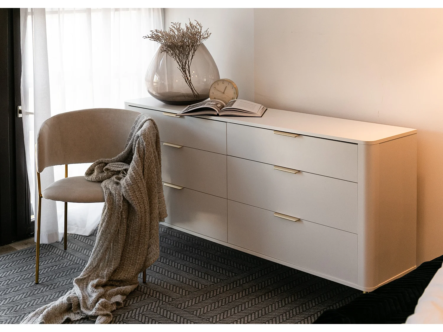 Kommode mit sechs Schubladen - 172 cm - Weiß - OVAL