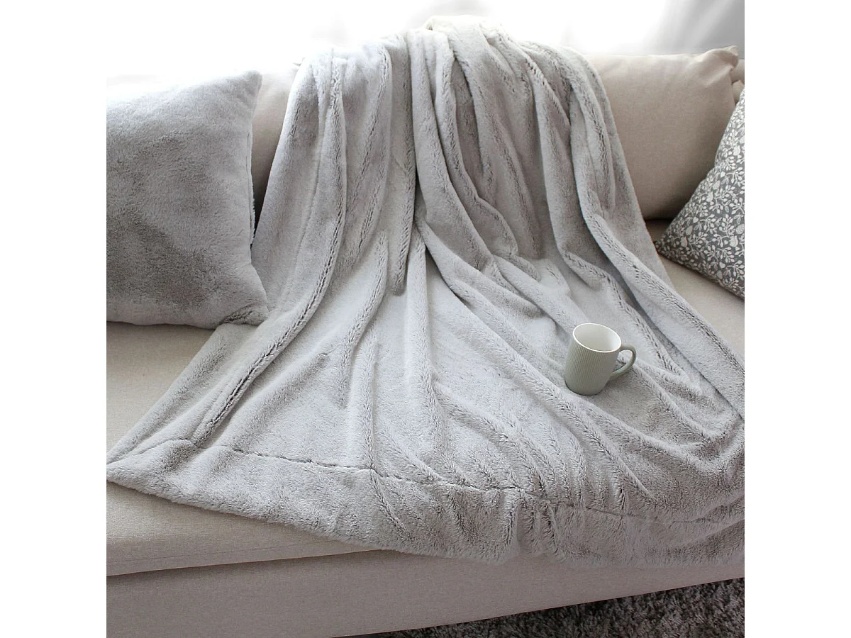 Plaid Imitation Fourrure "Rabbit" 125x150cm Gris