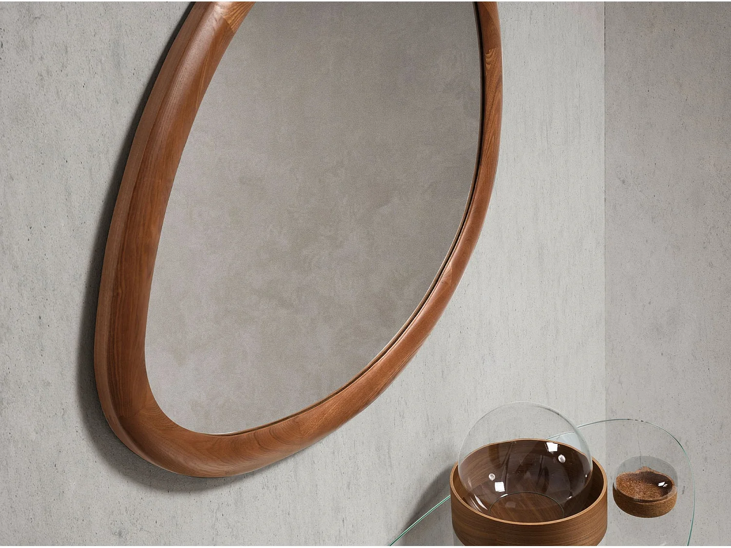 Miroir mural forme organique noyer 3245 ANGEL CERDA