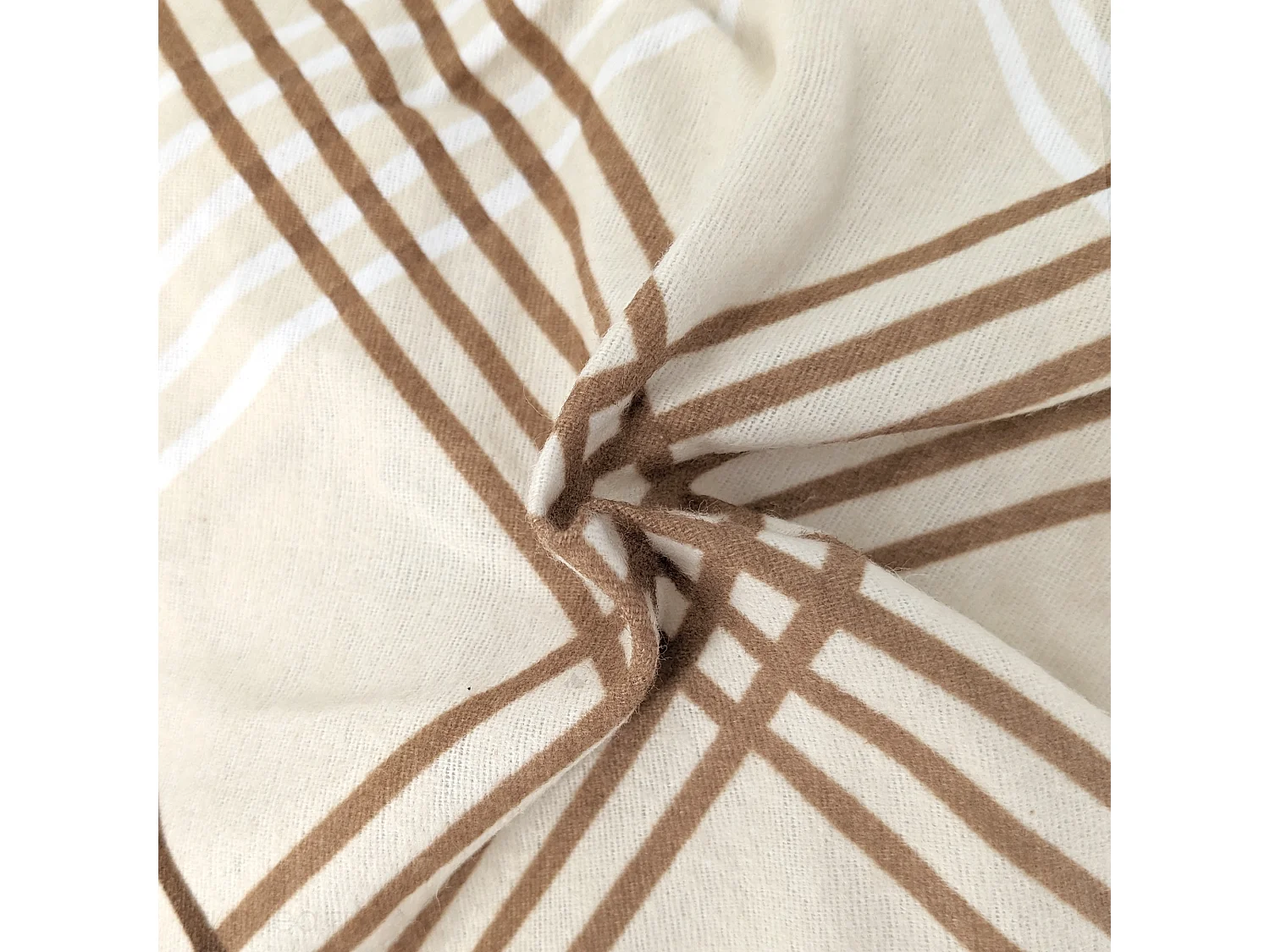 Parure de lit 260x240 cm 100% flanelle de coton ARTHUR beige 3 pièces