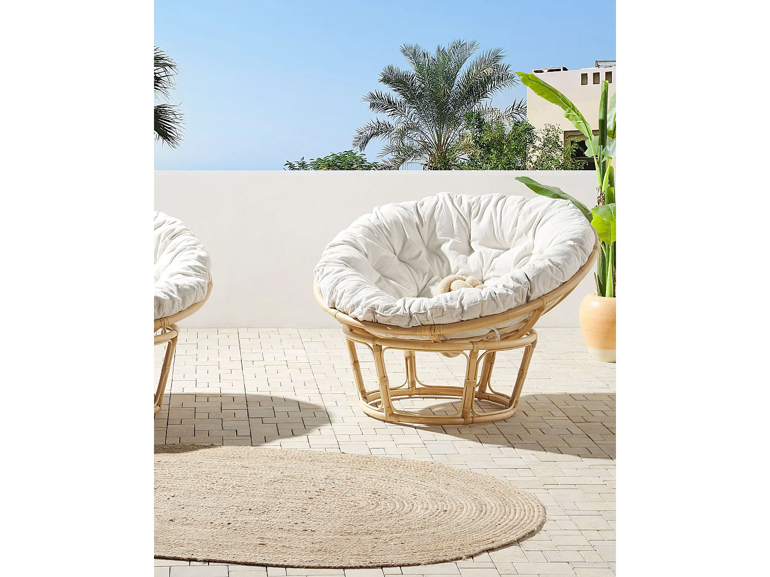 Lot de 2 fauteuils de jardin avec coussins SALVO Rotin Naturel