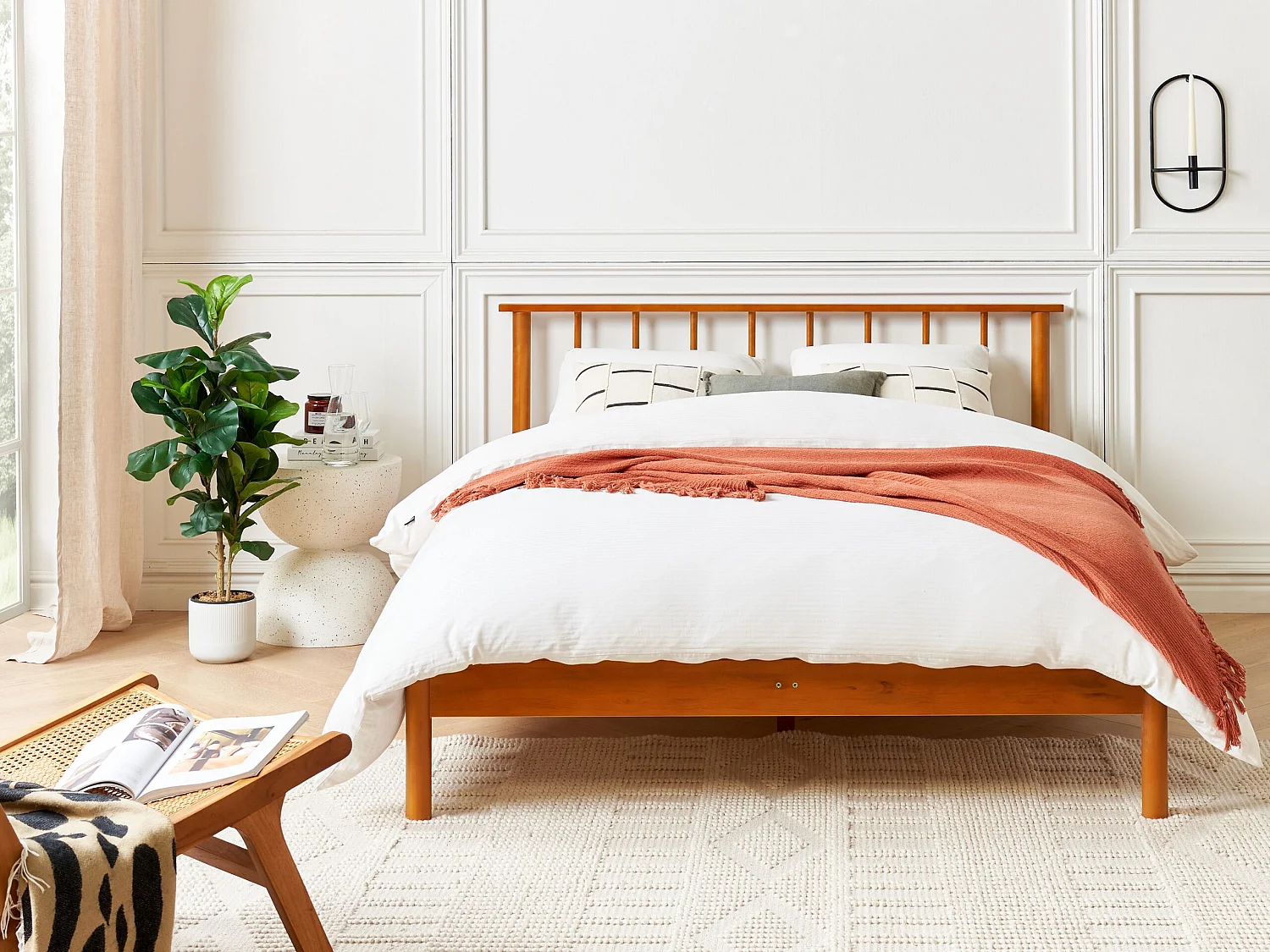 Bed Dennenhout BARRET 140 x 200 cm Bruin