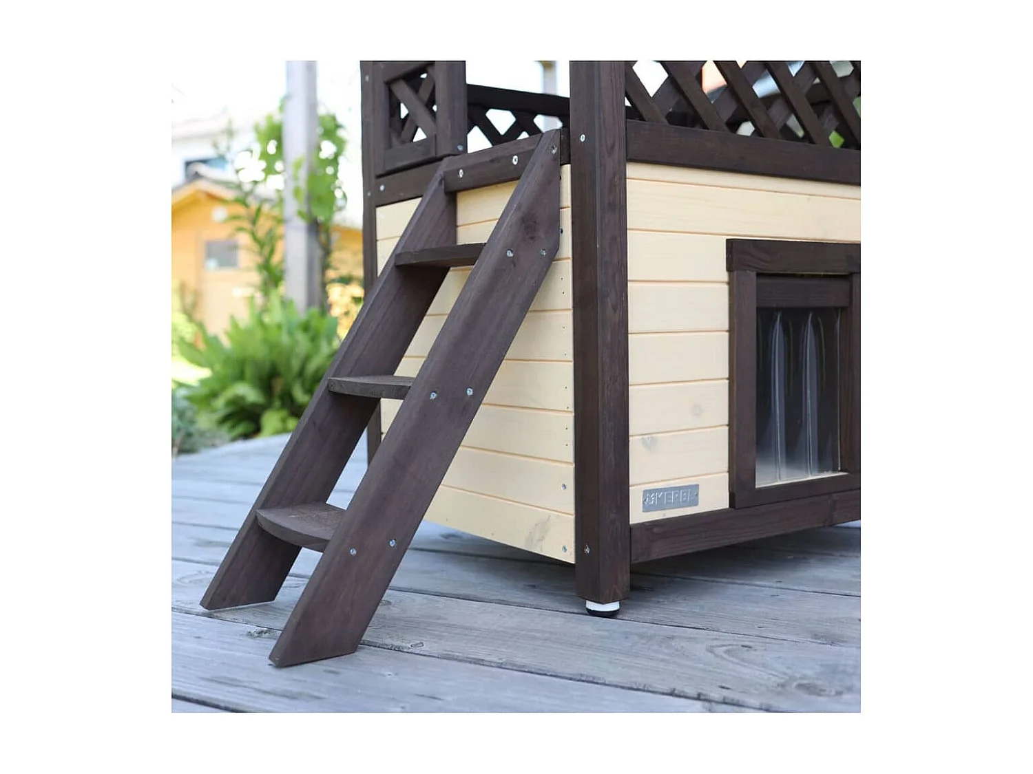 Kattenhuis DeLuxe 4-seizoenen verwarmd 88x57x77 cm donkerbruin