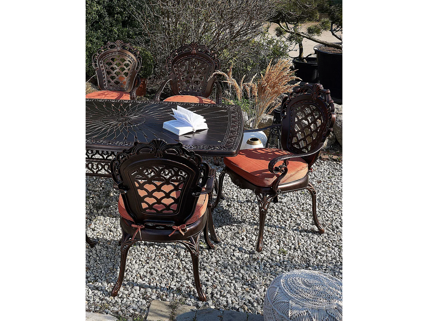 Lot de 2 chaises de jardin avec coussins LIZZANO Métal Marron foncé