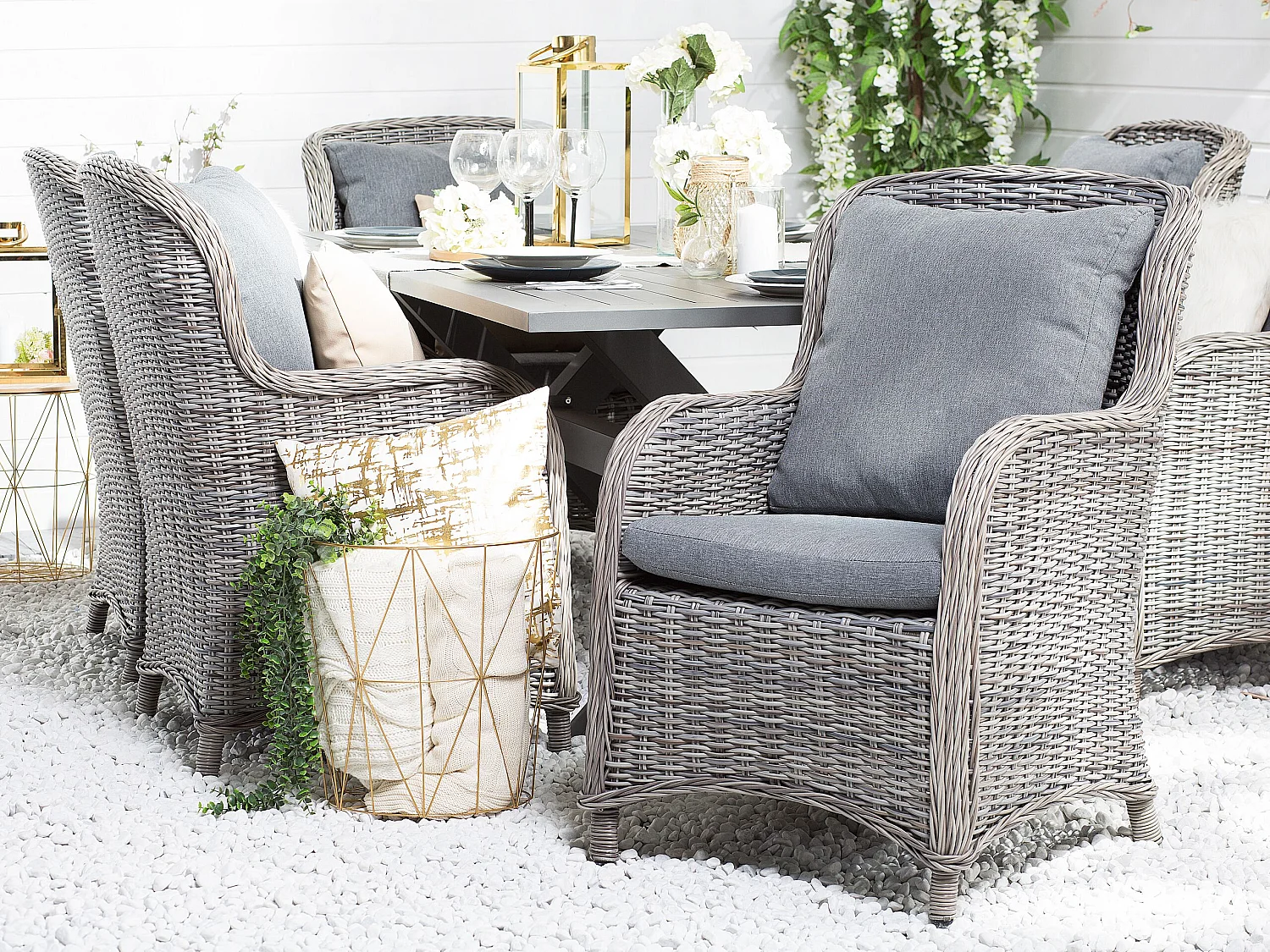 Lot de 2 chaises de jardin avec coussins CASCAIS Gris