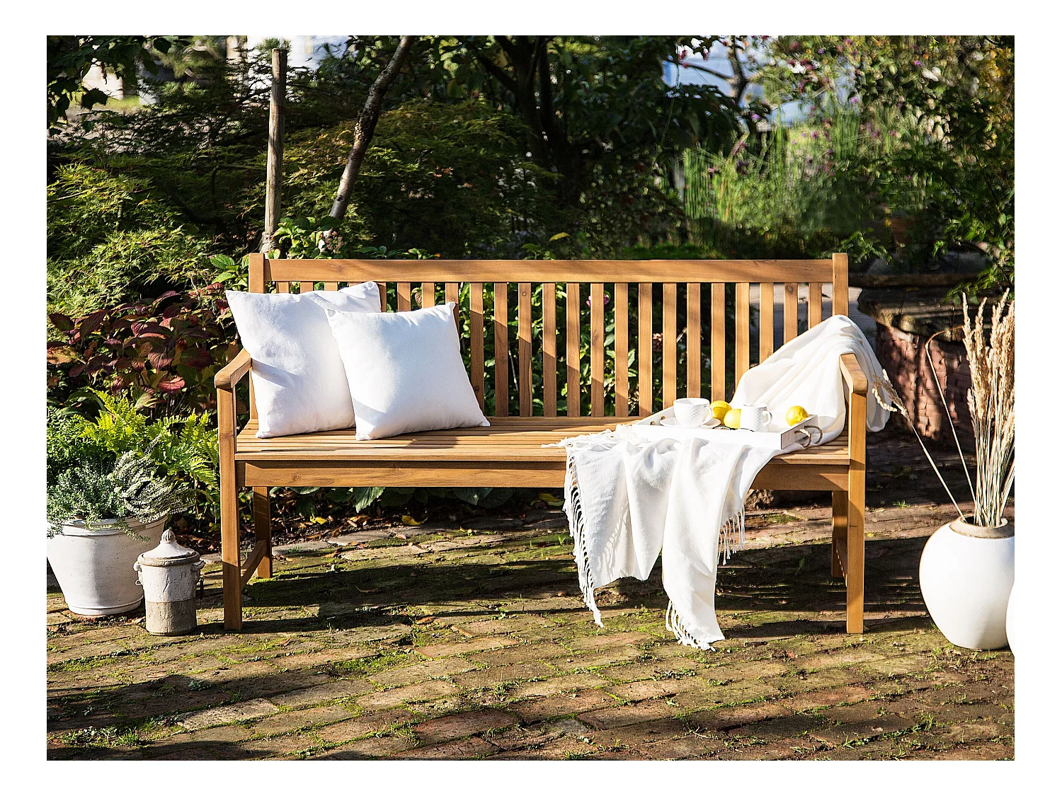 Gartenbank Akazienholz hellbraun zertifiziertes Holz 180 cm Vivara