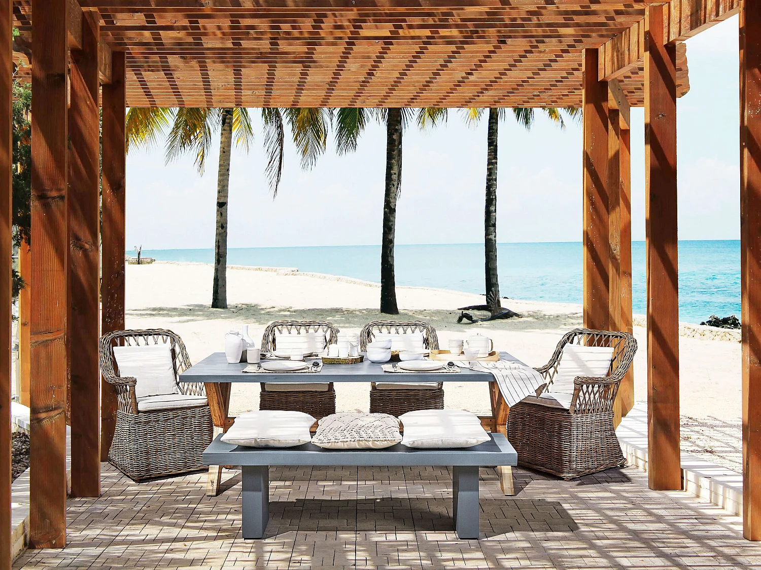 Gartenmöbel Set 4-Sitzer MAROS/OLBIA inkl. Kissen Beton Hellbraun