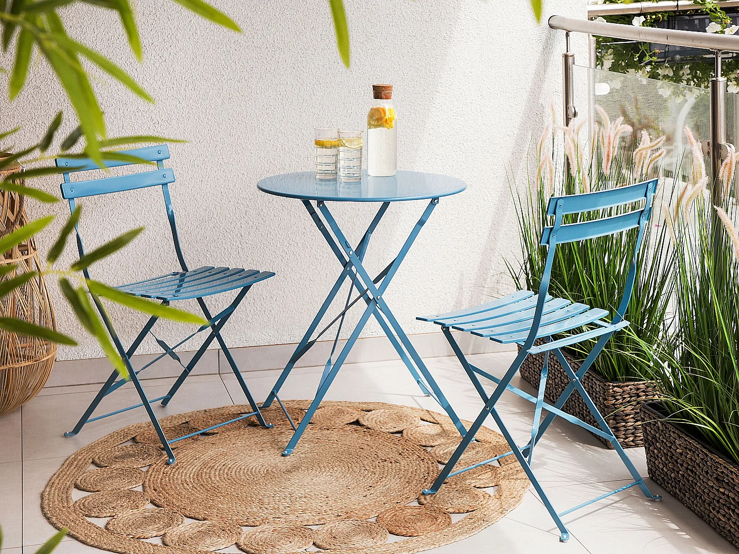 Salon de jardin bistrot table et 2 chaises en acier bleu azur FIORI