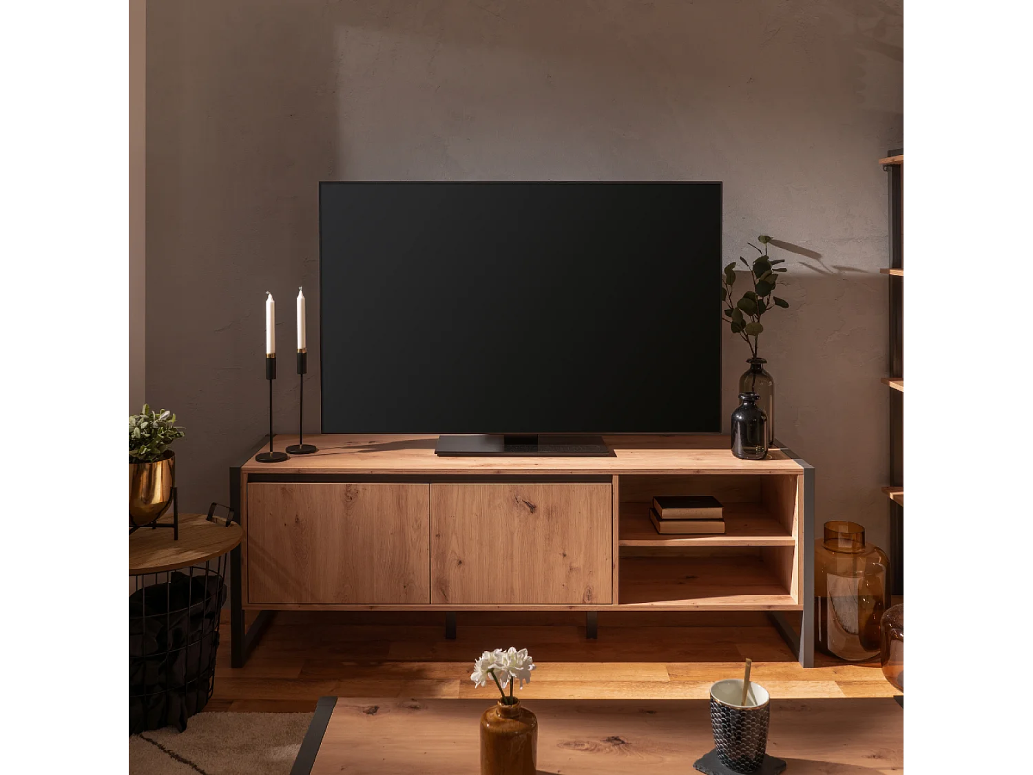 Meuble TV industriel en bois avec placards KOTOR