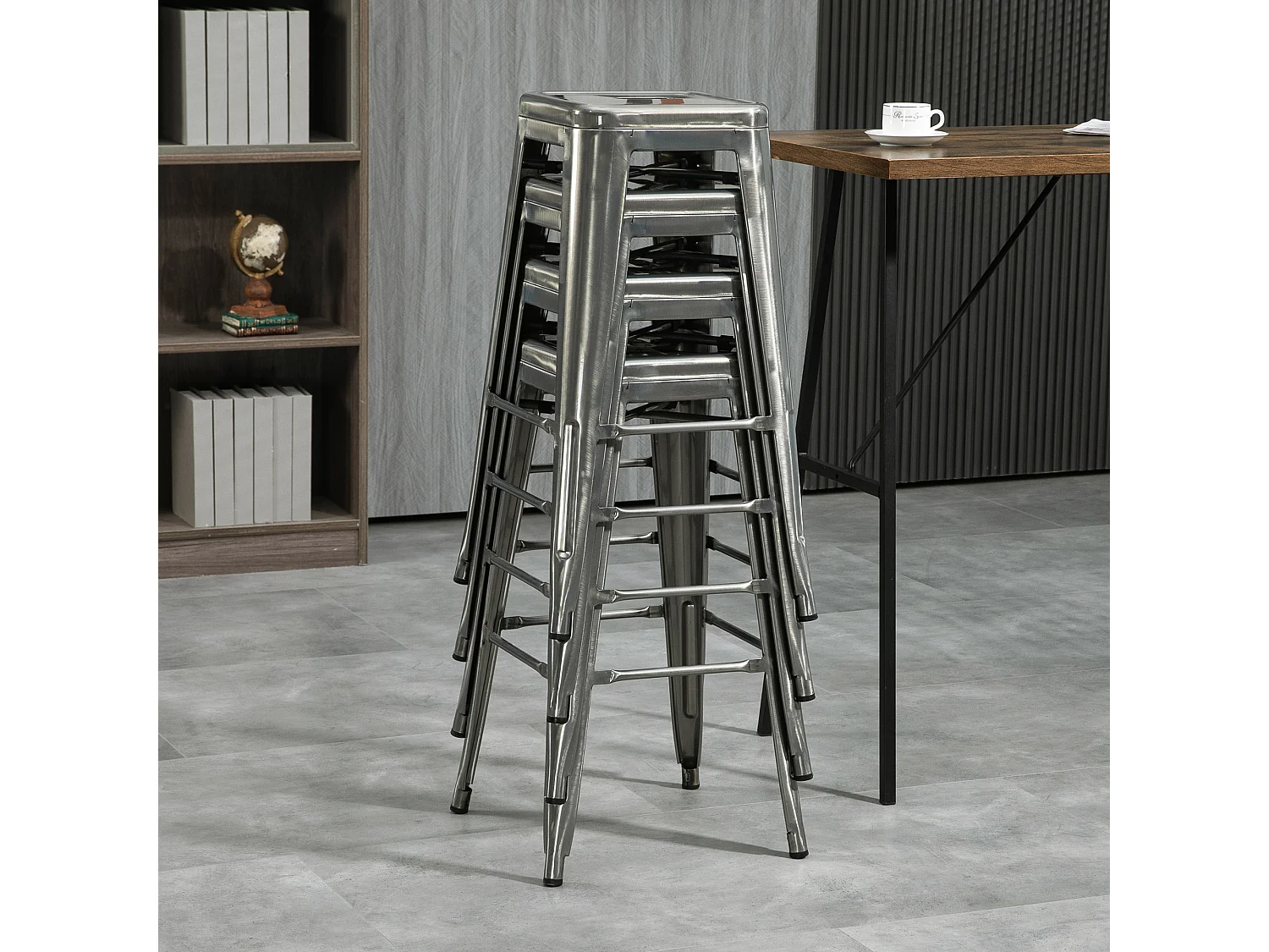 Lot de 4 tabourets de bar industriel empilables hauteur assise 76 cm métal argenté