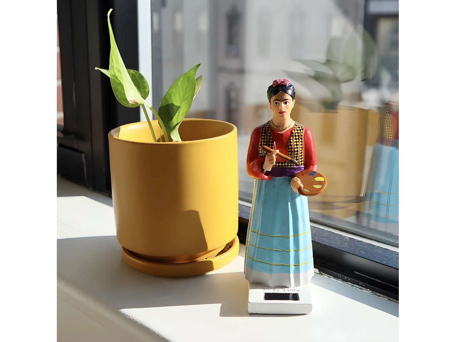 Figurine solaire Frida kahlo Multicolore  Kikkerland