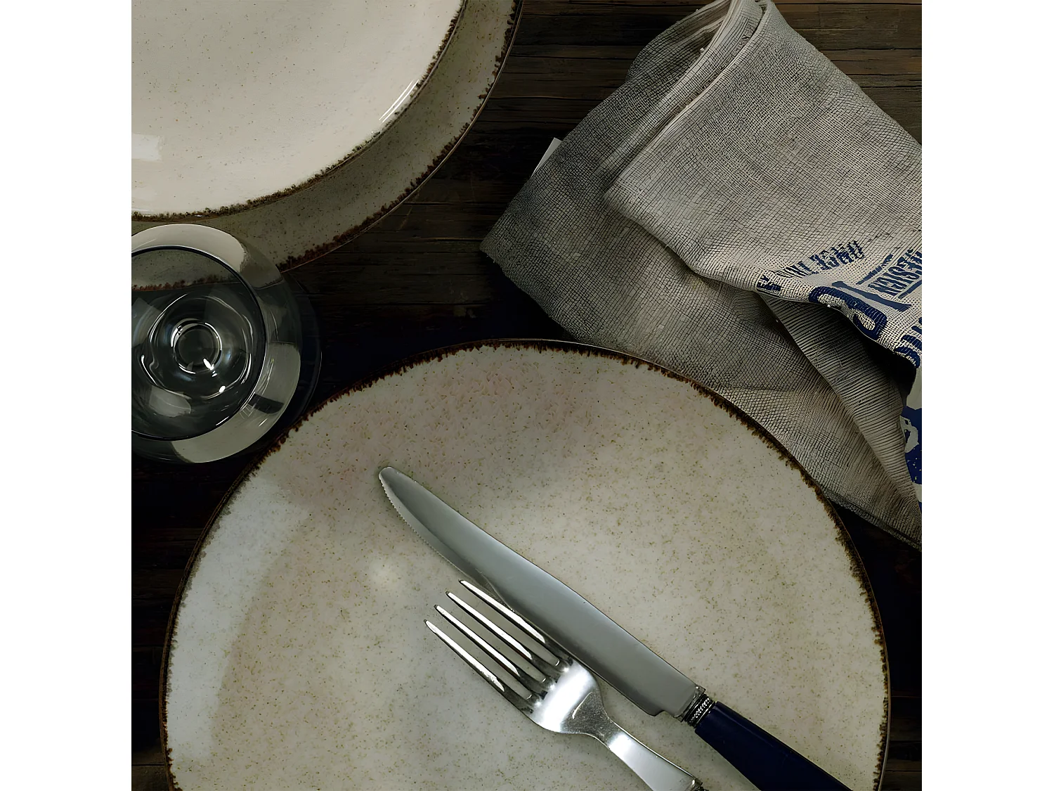 Service de table 24 pièces Ameil Porcelaine tacheté Cannelle et Marron