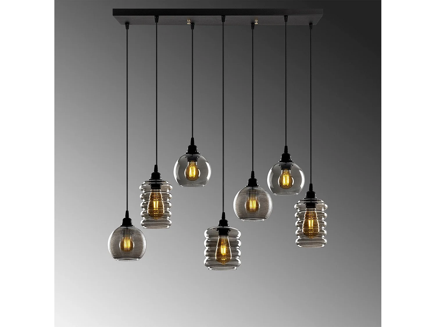 Suspension 7 lampe boules & tubes alignés saccade Mervin 85cm Métal Noir et Verre Fumé