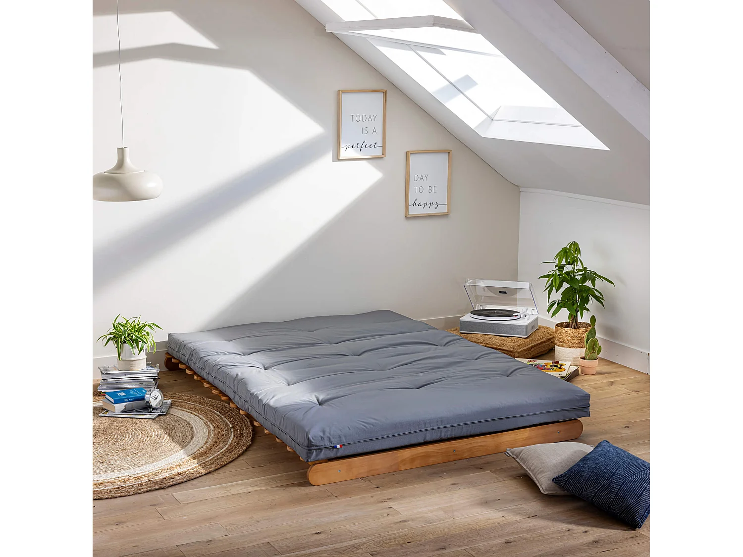 Matelas futon gris clair en coton 140x190