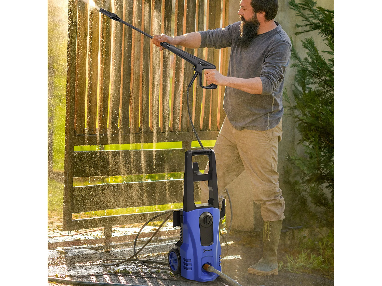 Nettoyeur haute pression 1800 W - 150 bars max. - 510 l/h max. - 2 roues - PP bleu noir