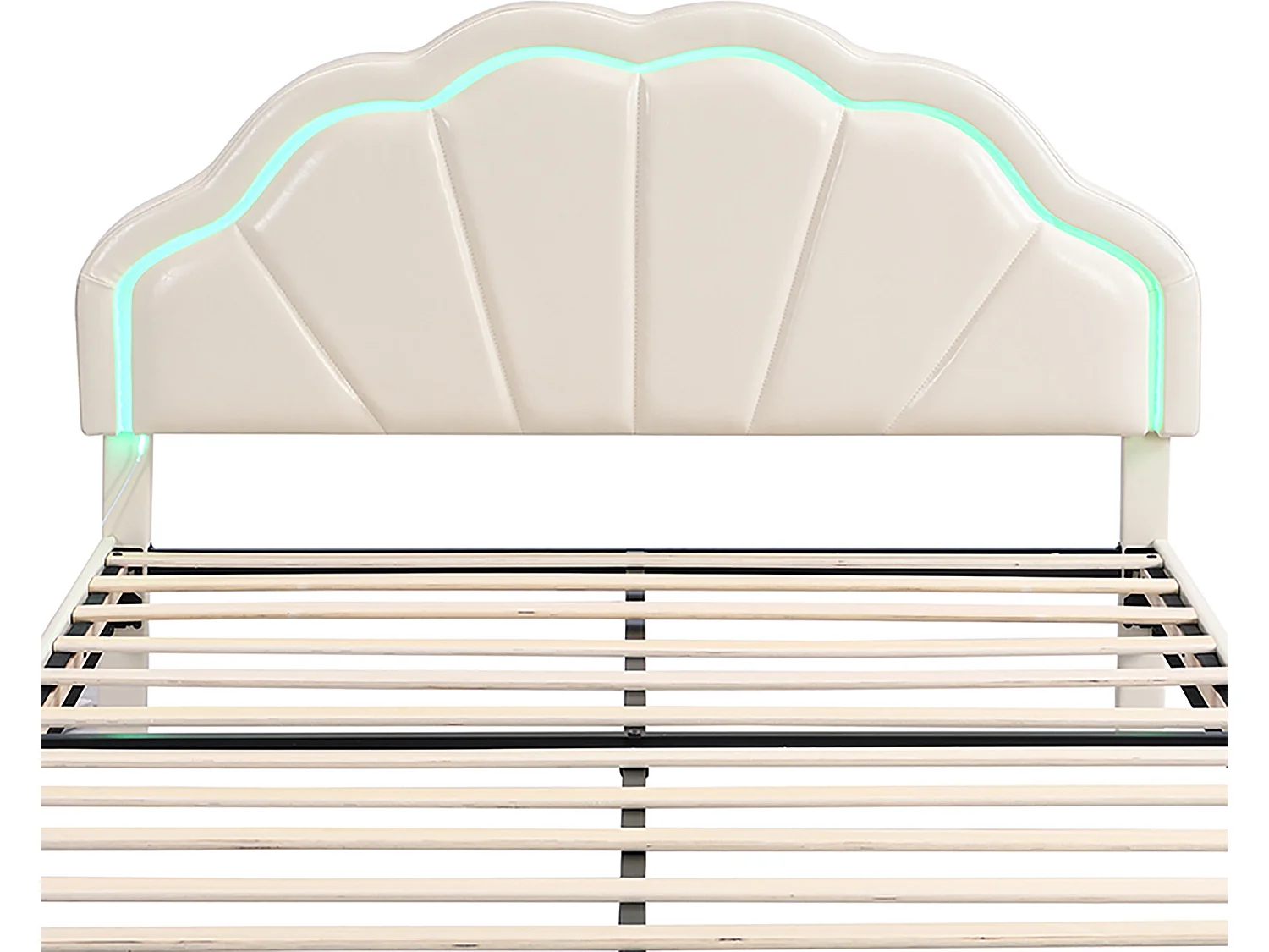 Lit rembourré en similicuir 140x200cm avec LED - tête de lit en forme de coquille et sommier à lattes - Beige