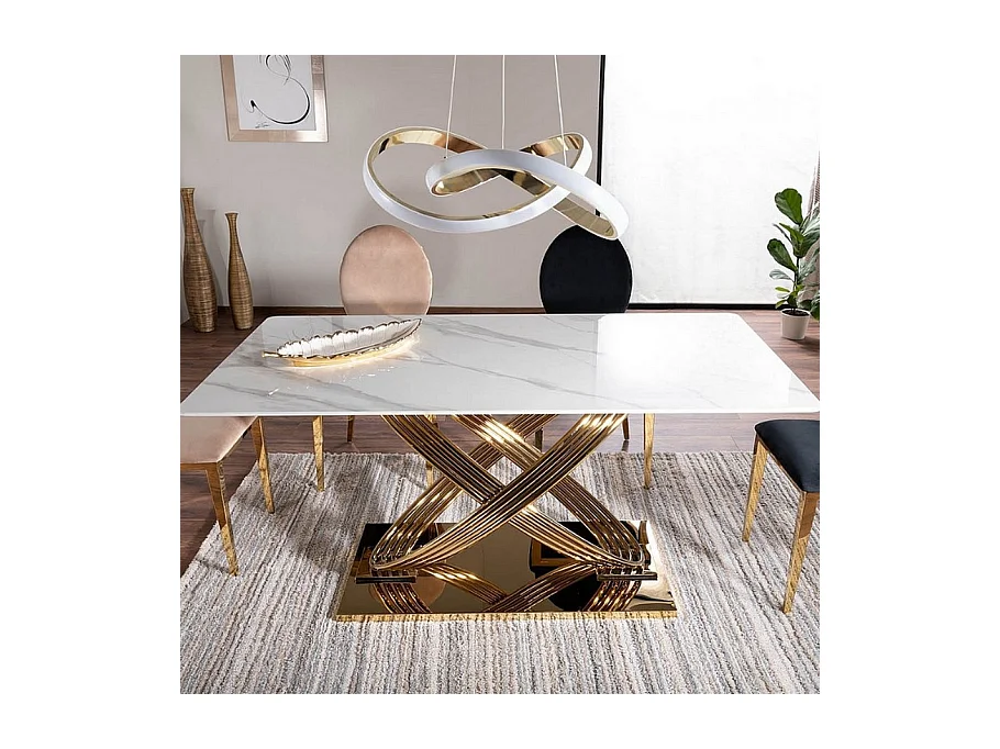 Tavolo da pranzo Domitille 160x90 in ceramica effetto marmo con gambe in metallo dorato