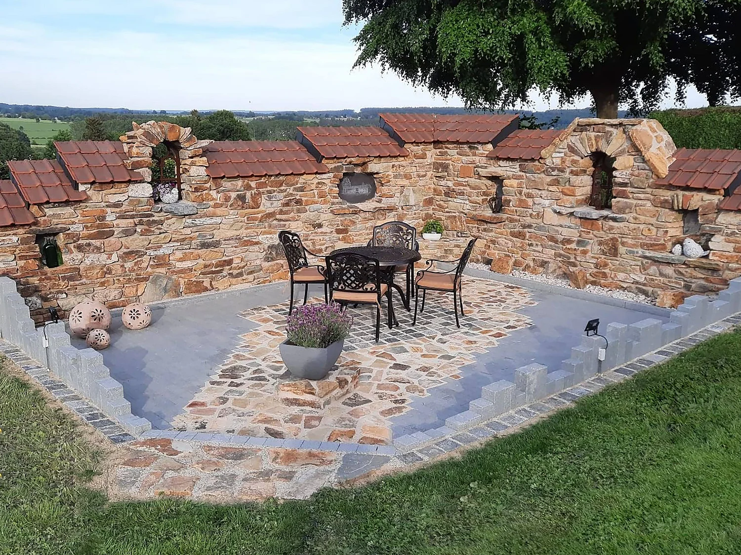 Salle à manger de jardin 4 places SALENTO avec coussins Métal Marron foncé