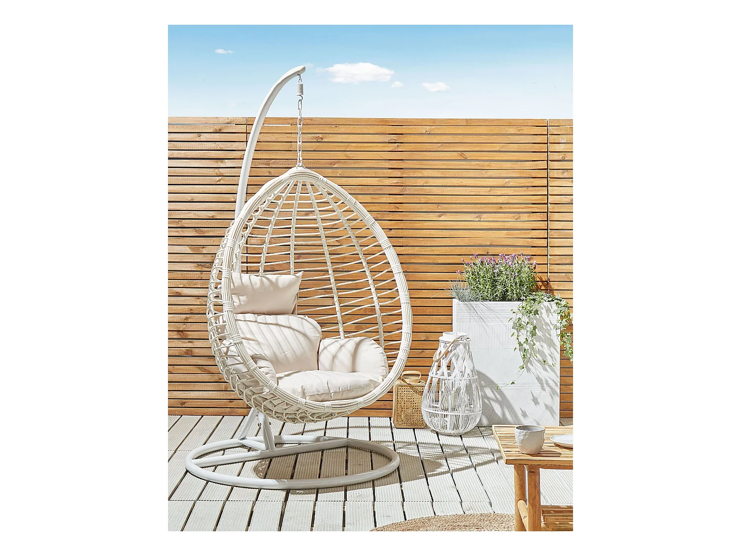 Poltrona sospesa con supporto da pavimento FANO Bianco