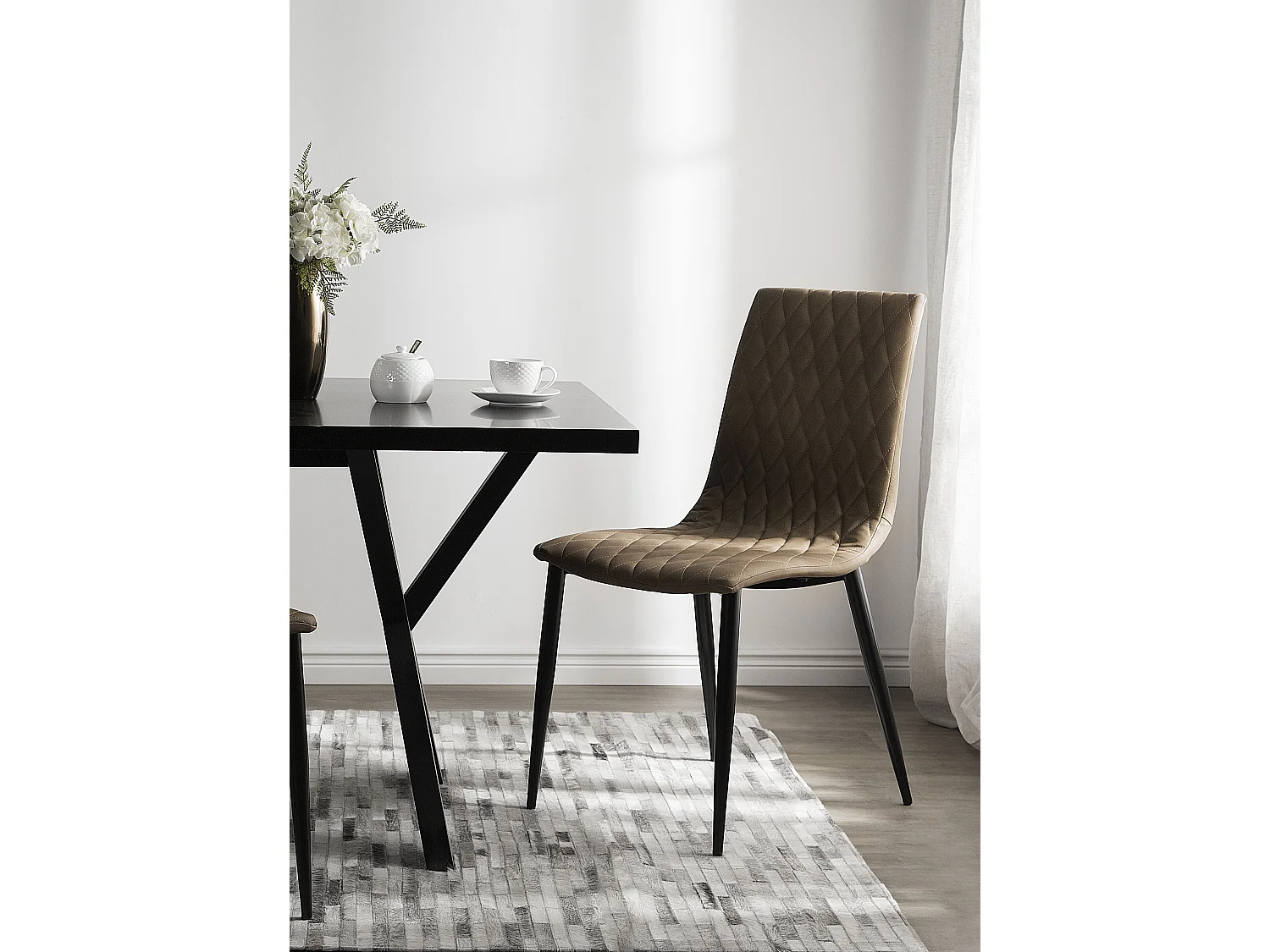 Set van 2 eetkamerstoelen MONTANA Kunstleer Lichtbruin